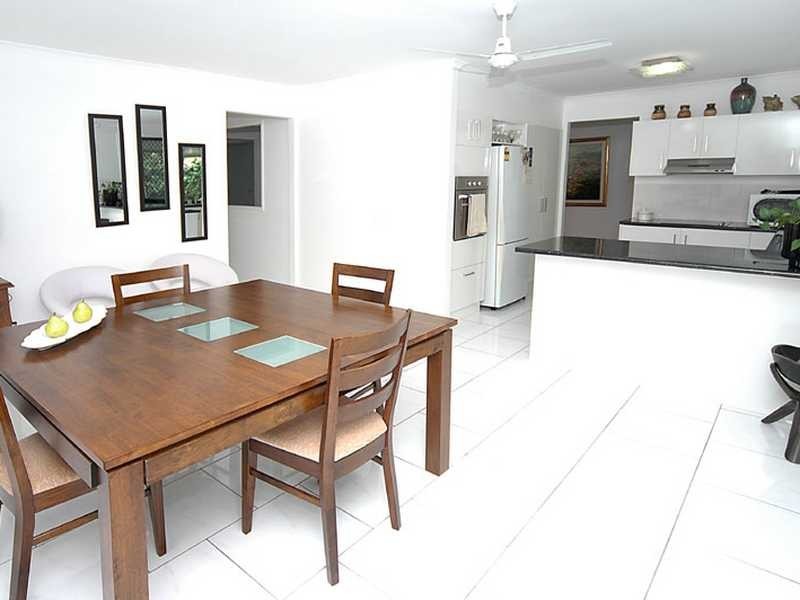 4 Molakai Drive, Mountain Creek QLD 4557
