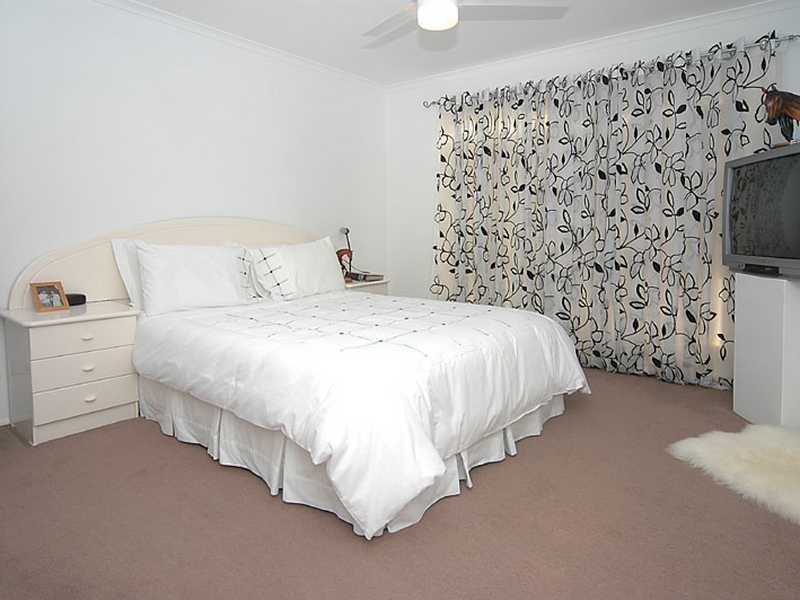 4 Molakai Drive, Mountain Creek QLD 4557