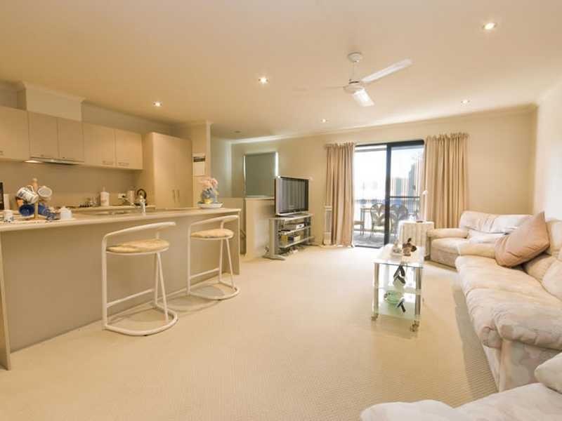 Unit 2/33 Blackall Street, Woombye QLD 4559