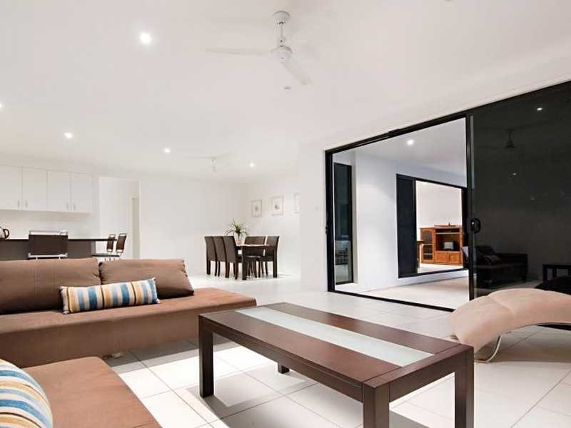 14 Flame Tree Court, Palmwoods QLD 4555