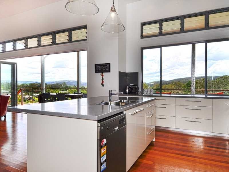 59 Upper Rosemount Road, Rosemount QLD 4560