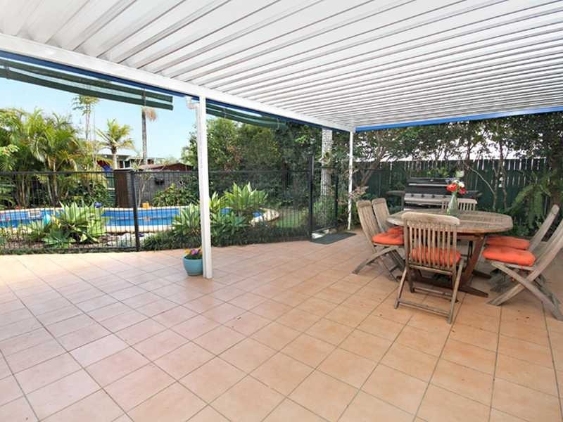 8 Kay Avenue, Bli Bli QLD 4560