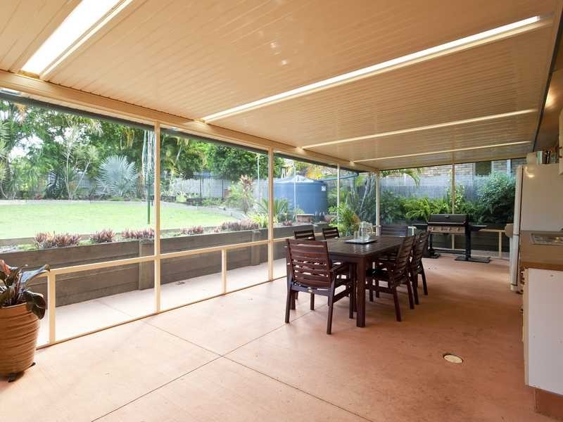 6 Roberts Street, Palmwoods QLD 4555