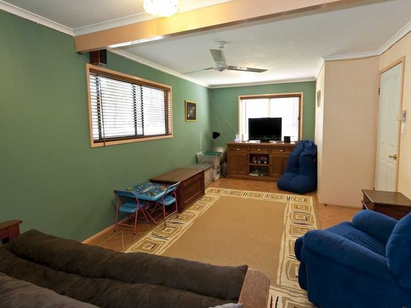 6 Roberts Street, Palmwoods QLD 4555