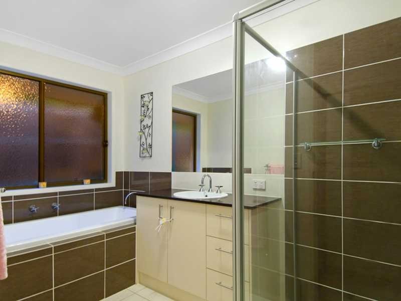 29 Yellow Cedar Place, Palmwoods QLD 4555