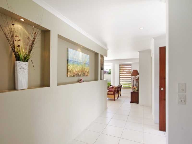 9 Mooloolah Drive, Minyama QLD 4575