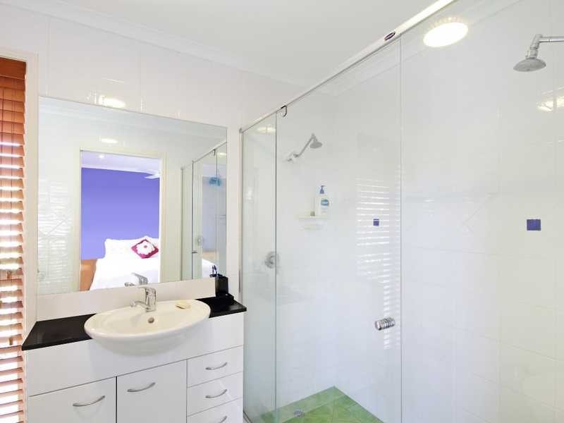 9 Mooloolah Drive, Minyama QLD 4575