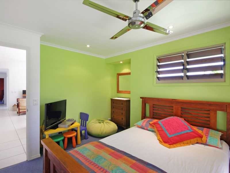 9 Mooloolah Drive, Minyama QLD 4575