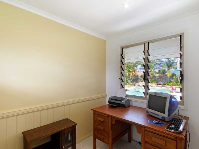 9 Mooloolah Drive, Minyama QLD 4575