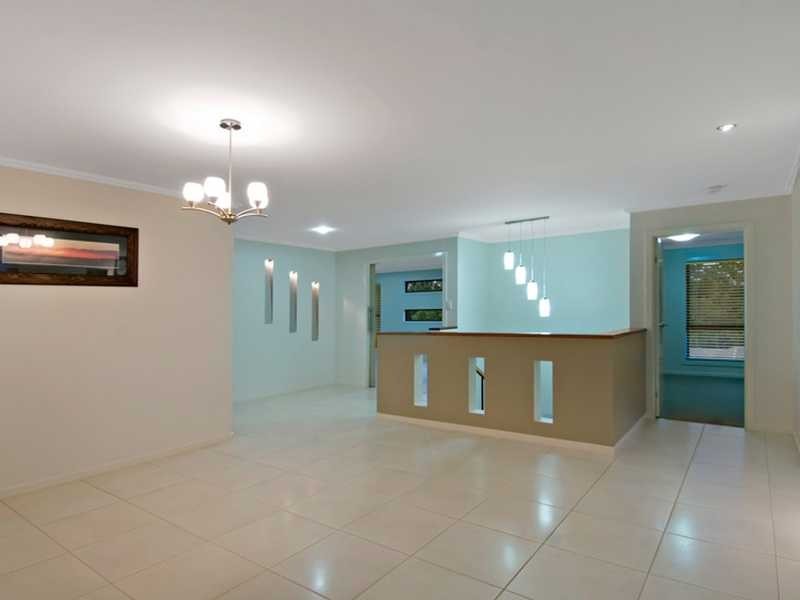 16 Garden Avenue, Palmwoods QLD 4555