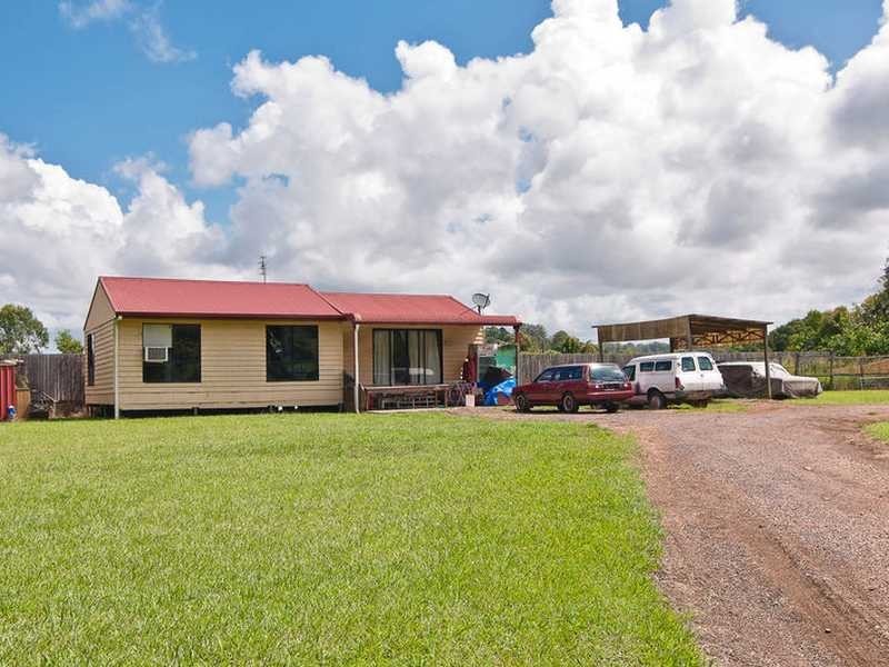 3a Laurel Avenue, Nambour QLD 4560