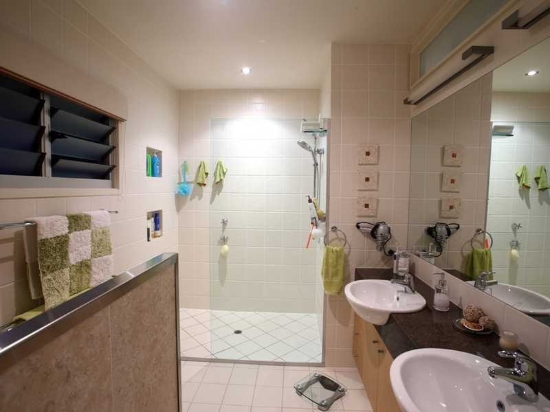 122 Atkinson Road, Bli Bli QLD 4560