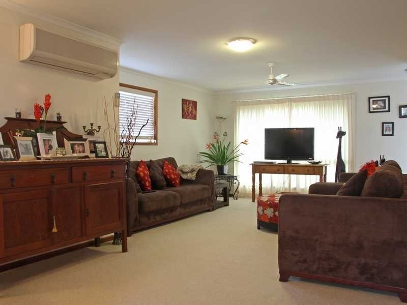 19 Chiltern Court, Nambour QLD 4560