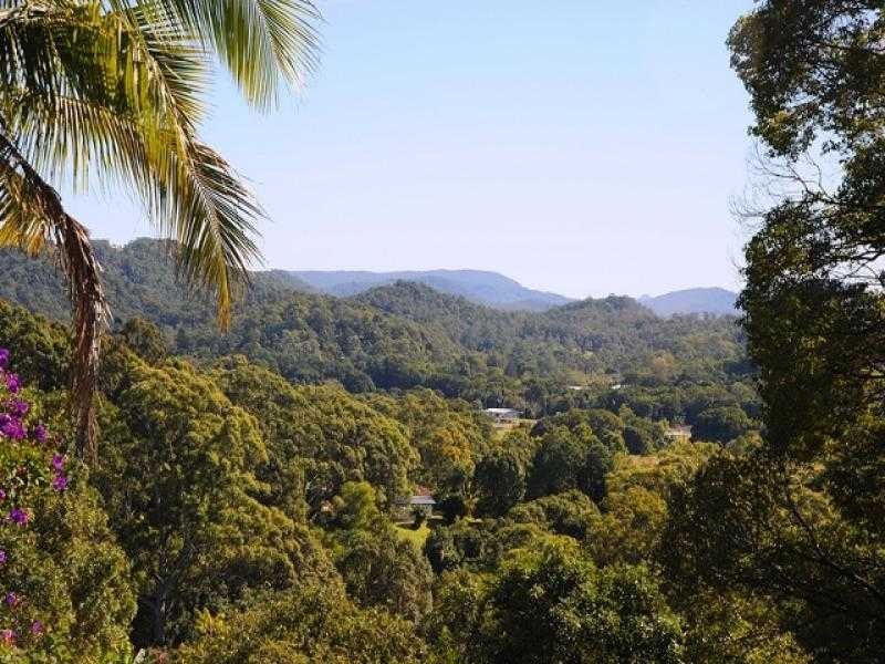 211 Panorama Drive, Rosemount QLD 4560