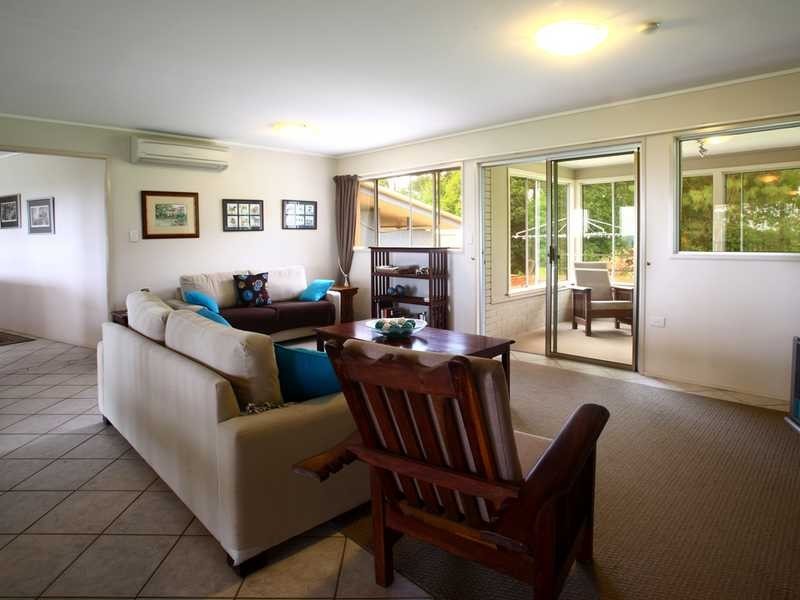 Rosemount QLD 4560
