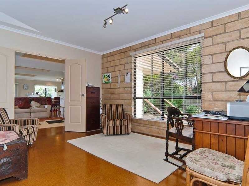 11 Rainbow Court, Woombye QLD 4559