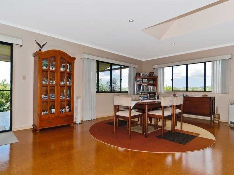 11 Rainbow Court, Woombye QLD 4559