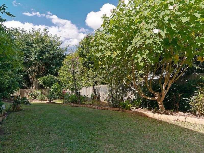 11 Rainbow Court, Woombye QLD 4559