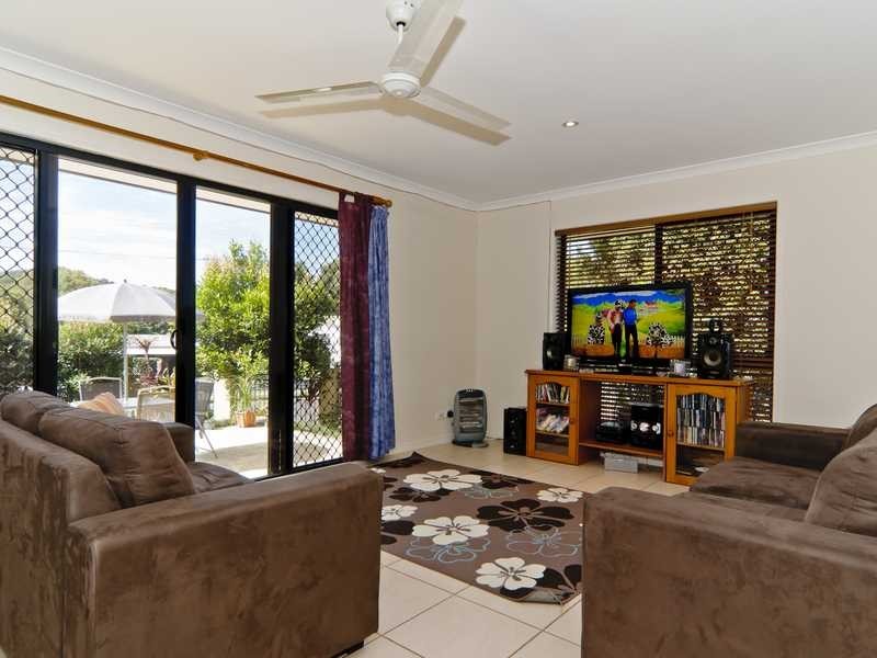 2 Judith Street, Nambour QLD 4560