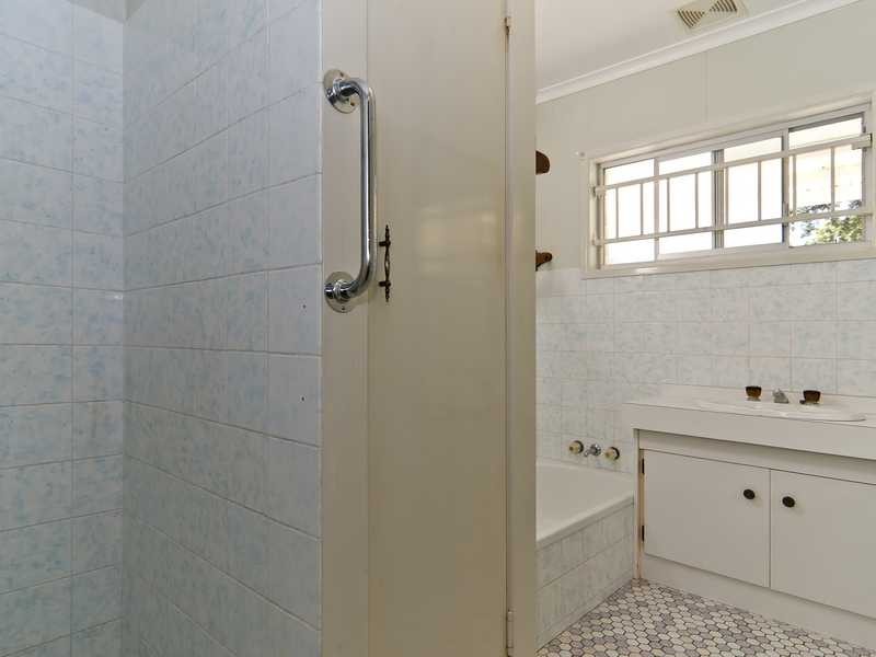 6 Judith Street, Nambour QLD 4560