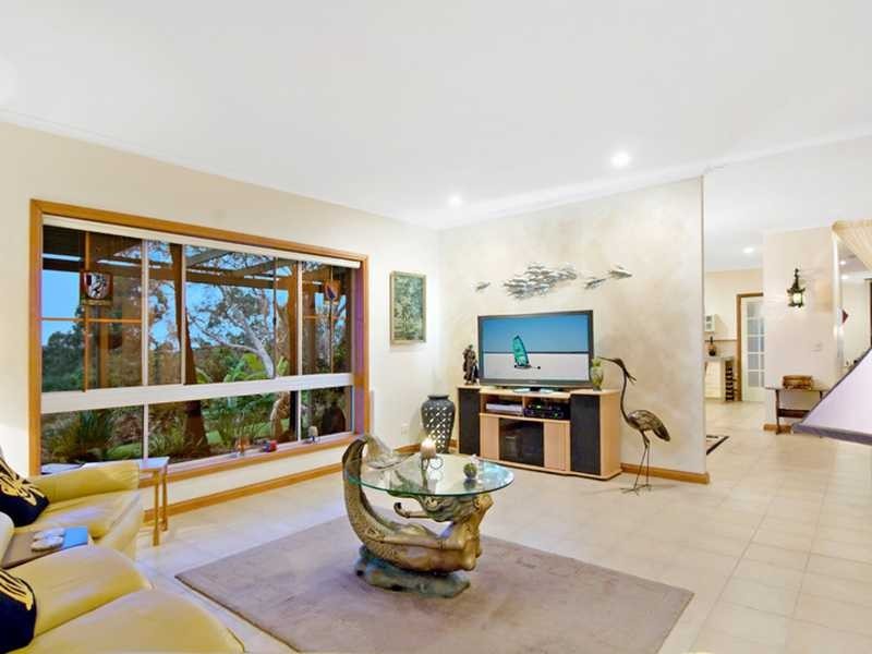 149 Towen Mountain Road, Towen Mountain QLD 4560