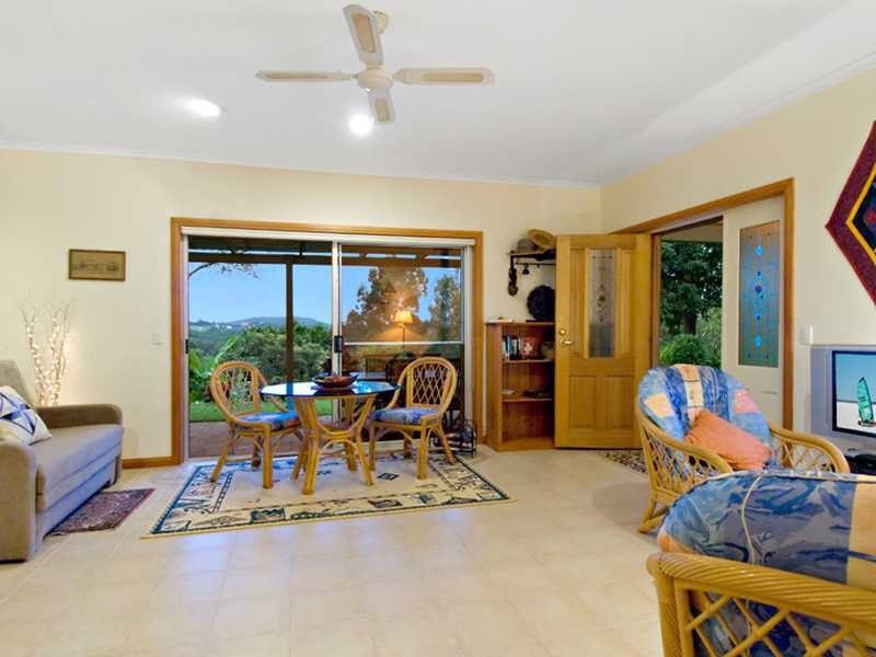 149 Towen Mountain Road, Towen Mountain QLD 4560