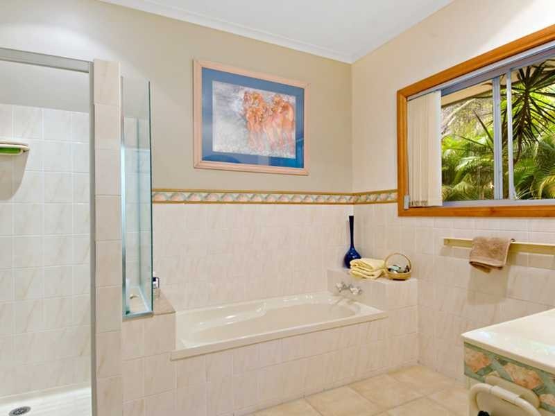 149 Towen Mountain Road, Towen Mountain QLD 4560