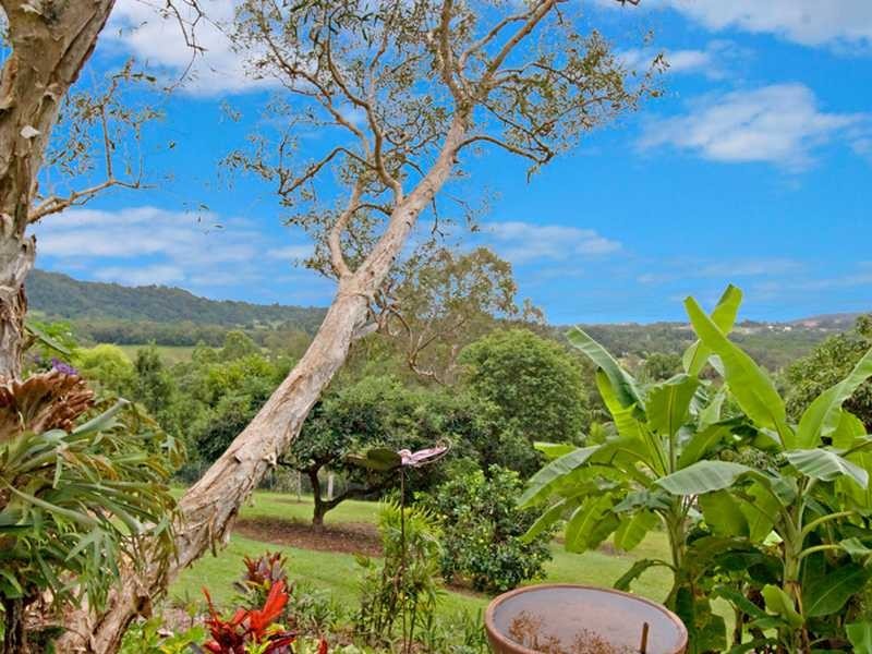 149 Towen Mountain Road, Towen Mountain QLD 4560