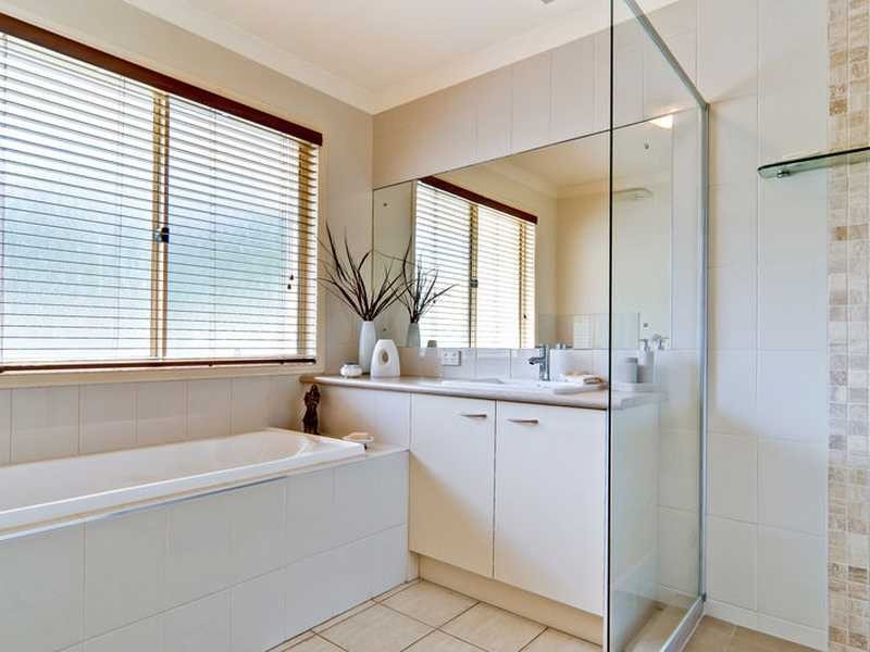 25 Merimist Way, Kiels Mountain QLD 4559