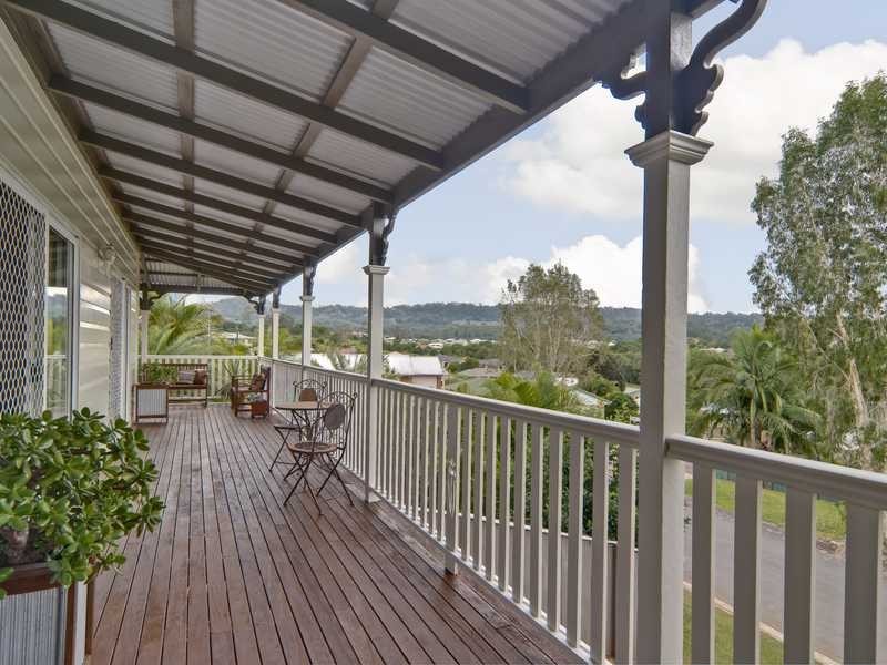 5 Silverwood Drive, Burnside QLD 4560