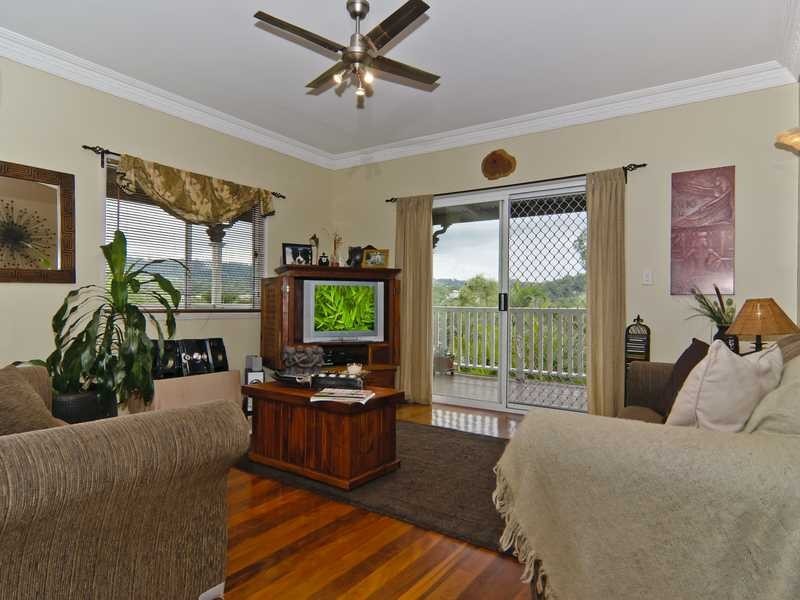 5 Silverwood Drive, Burnside QLD 4560