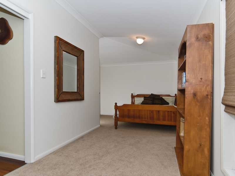 5 Silverwood Drive, Burnside QLD 4560