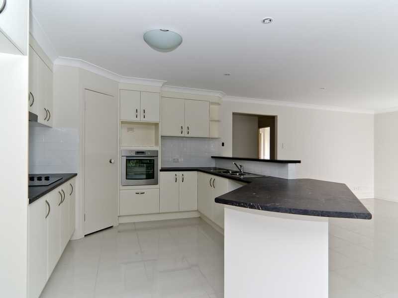 Lot 2 / 106 Upper Rosemount Road, Rosemount QLD 4560