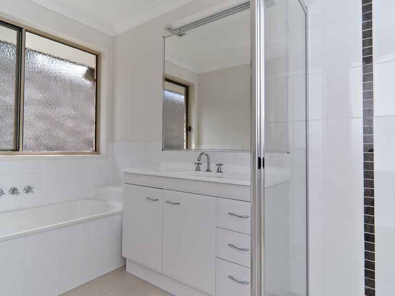 Lot 2 / 106 Upper Rosemount Road, Rosemount QLD 4560