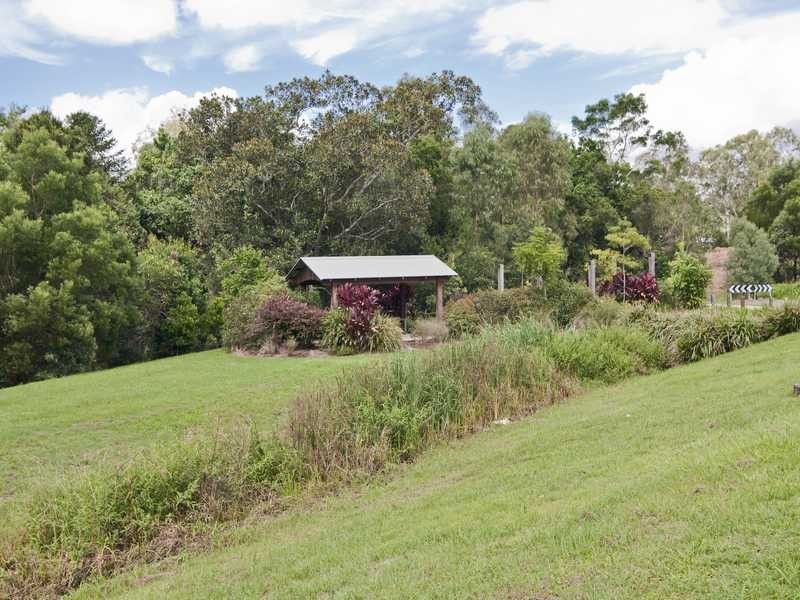 8 Anticipation Close, Nambour QLD 4560