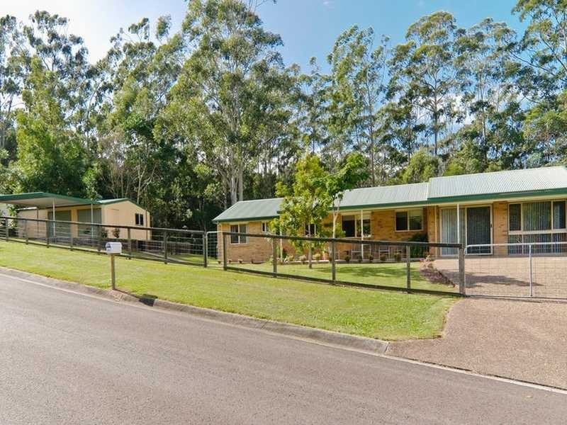 27 Maroochy Spring Drive, Nambour QLD 4560