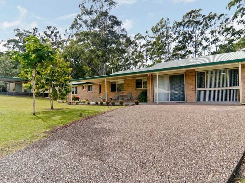 27 Maroochy Spring Drive, Nambour QLD 4560