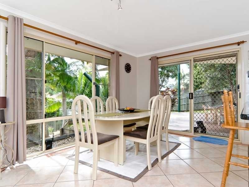 16 Wells Street, Palmwoods QLD 4555