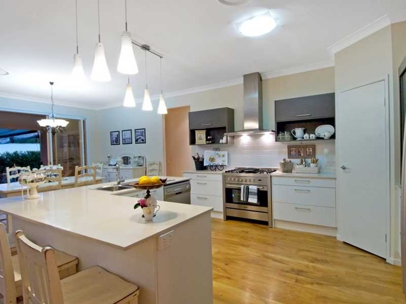 40 Petigrain Avenue, Palmwoods QLD 4555