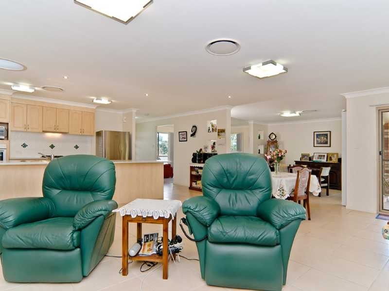 144 Coes Creek  Rd, Nambour QLD 4560