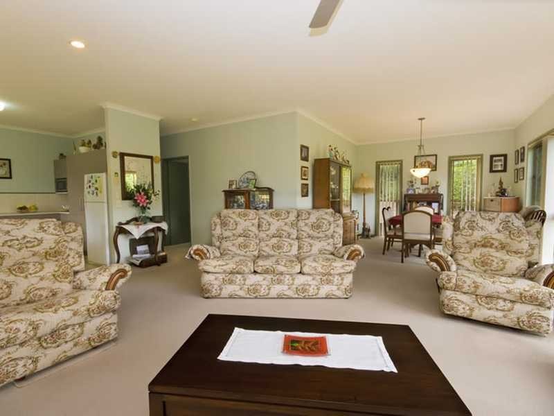 63 Eulinga Court, Yandina QLD 4561