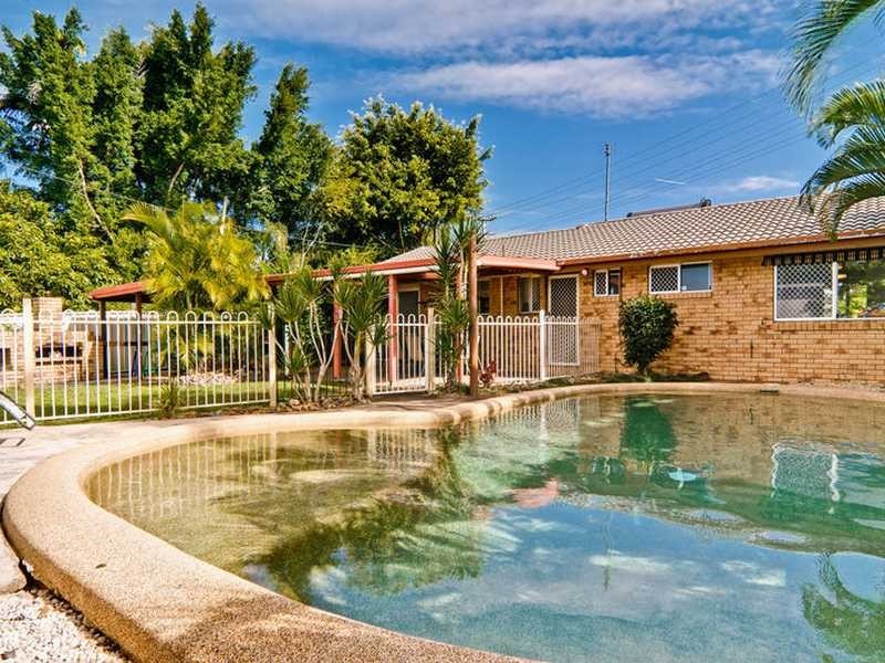 29 Blaxland Road, Nambour QLD 4560