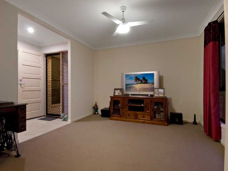 16 Koorawatha Lane, Palmwoods QLD 4555