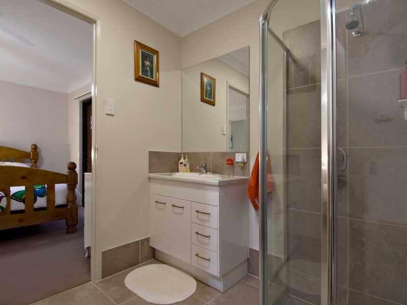 16 Koorawatha Lane, Palmwoods QLD 4555