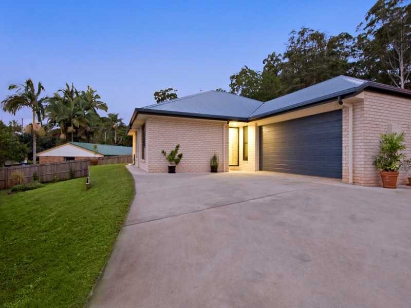 16 Koorawatha Lane, Palmwoods QLD 4555