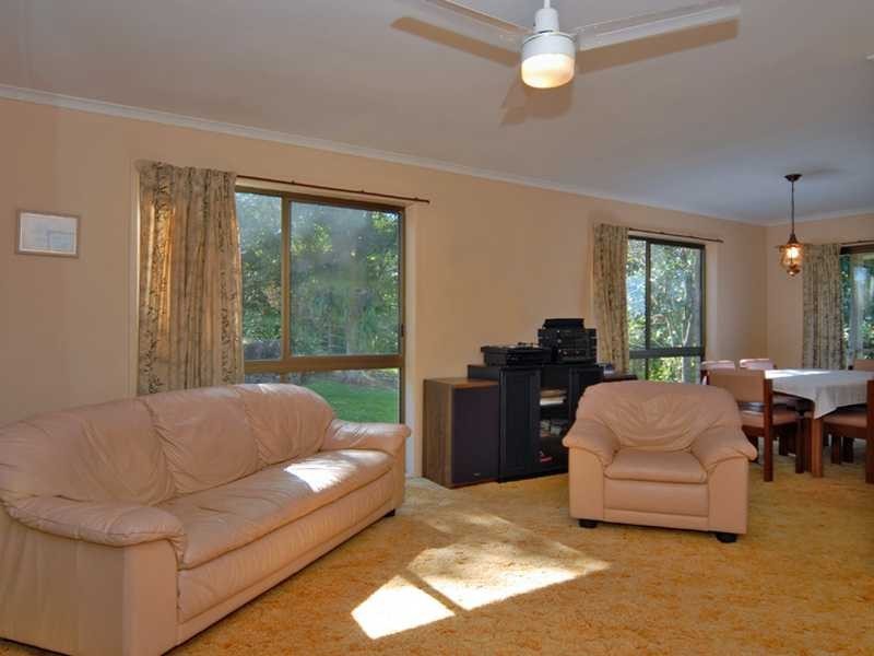 15 Sue Street, Nambour QLD 4560