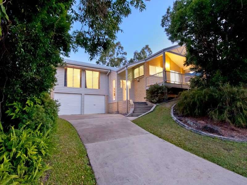 30 Ballinderry Street, Everton Park QLD 4053