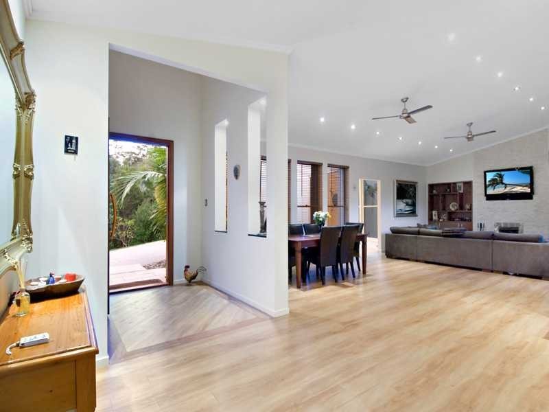 55 Monarch Place, Mons QLD 4556