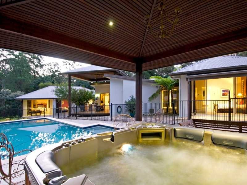 55 Monarch Place, Mons QLD 4556