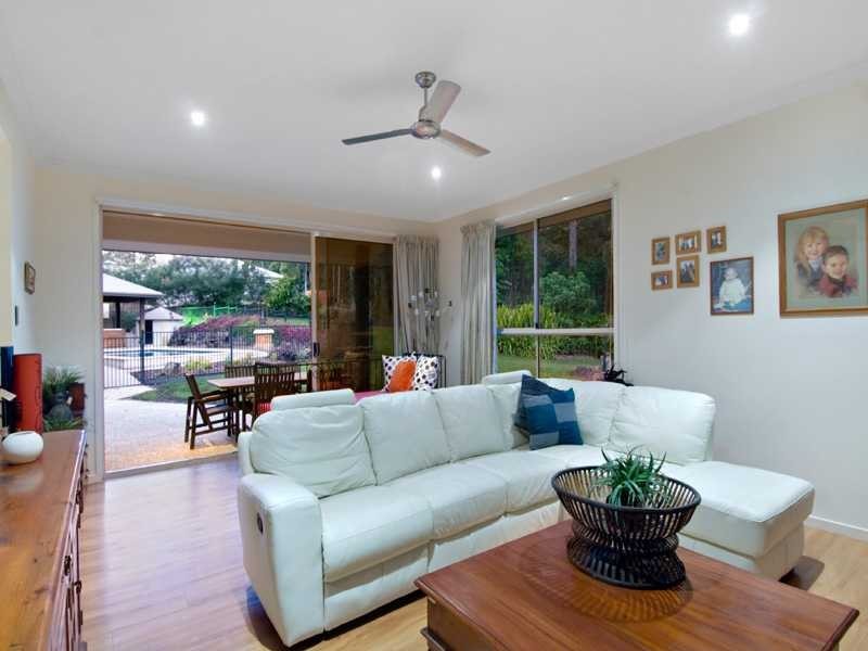 55 Monarch Place, Mons QLD 4556